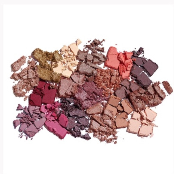 Ciate London The Editor Palette in Tulum - Picture 2 of 3